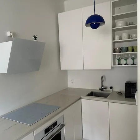 Nordic Urban Hideaway In Ullanlinna Helsinki