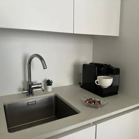 Nordic Urban Hideaway In Ullanlinna Apartament